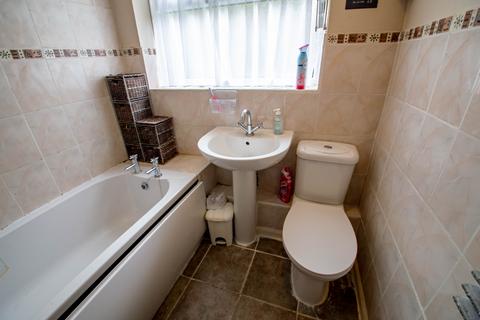 140 Langley, Bretton, Peterborough, PE3 8QE