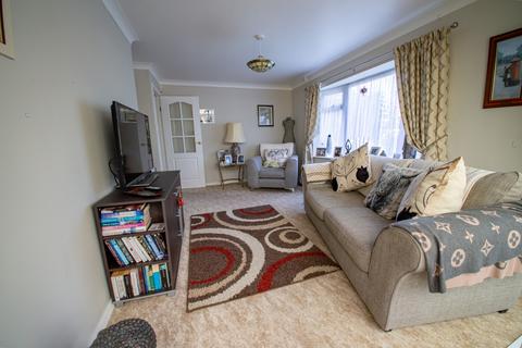 44 The Steynings, Werrington, Peterborough, PE4 6QL