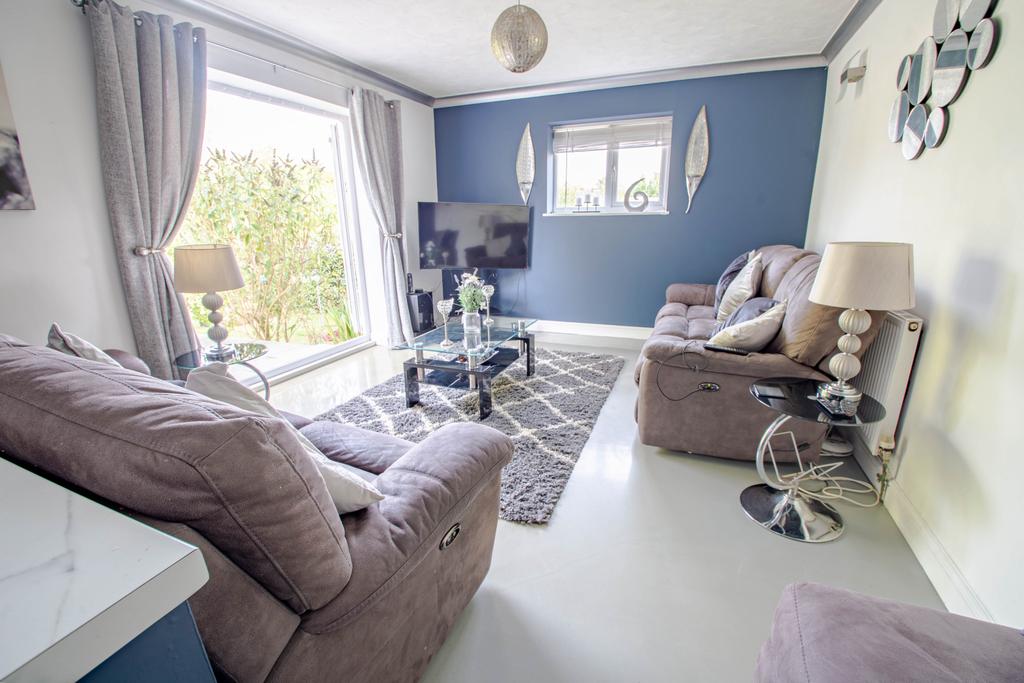 Eye, Peterborough PE6 5 bed detached house for sale £500,000