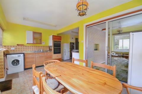 49 Lancaster Drive, Broadstone, BH18 9EH