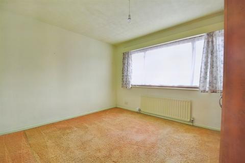 49 Lancaster Drive, Broadstone, BH18 9EH