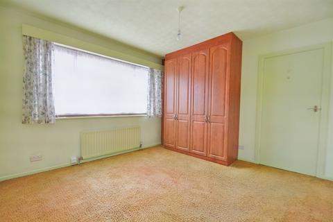 49 Lancaster Drive, Broadstone, BH18 9EH