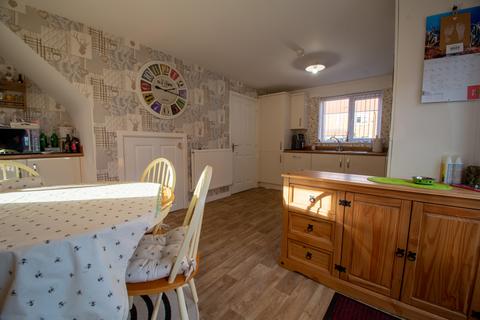 20 Brutus Close, Stanground South, Peterborough, PE2 8WP
