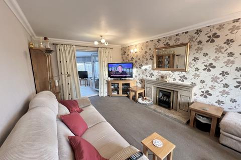 23 Thornemead, Werrington, Peterborough, PE4 7ZD