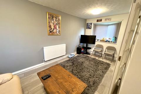 1 bedroom flat for sale, Werrington, Peterborough PE4