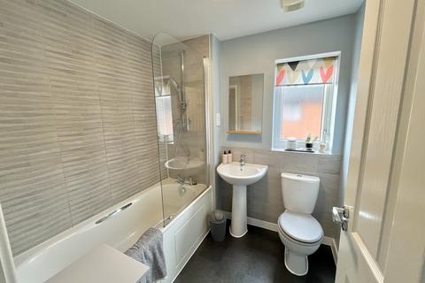 24 Chamberlain Way, Peterborough, PE4 7EB