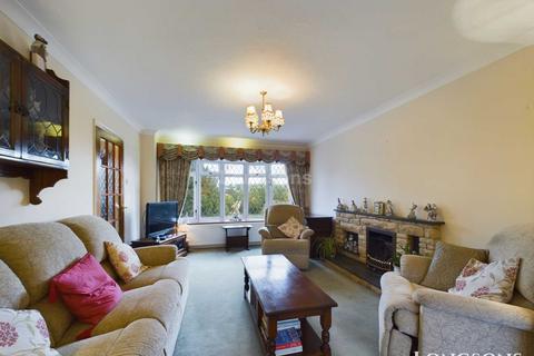 3 bedroom detached house for sale, Churchill Close, Watton