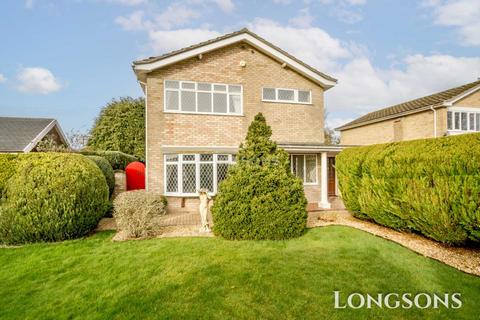 3 bedroom detached house for sale, Churchill Close, Watton