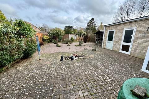 1 Bartram Gate, Paston, Peterborough, PE4 7YQ