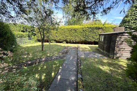 2 bedroom detached bungalow for sale, Waterer Gardens, Burgh Heath KT20