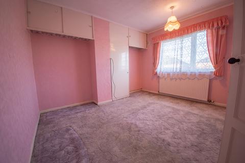 61 Ayres Drive, Peterborough, PE2 8JS
