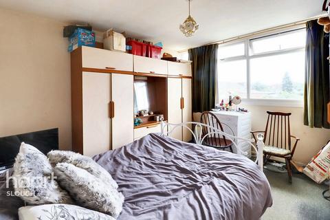 6 Sutton Place, Slough, SL3 8AA