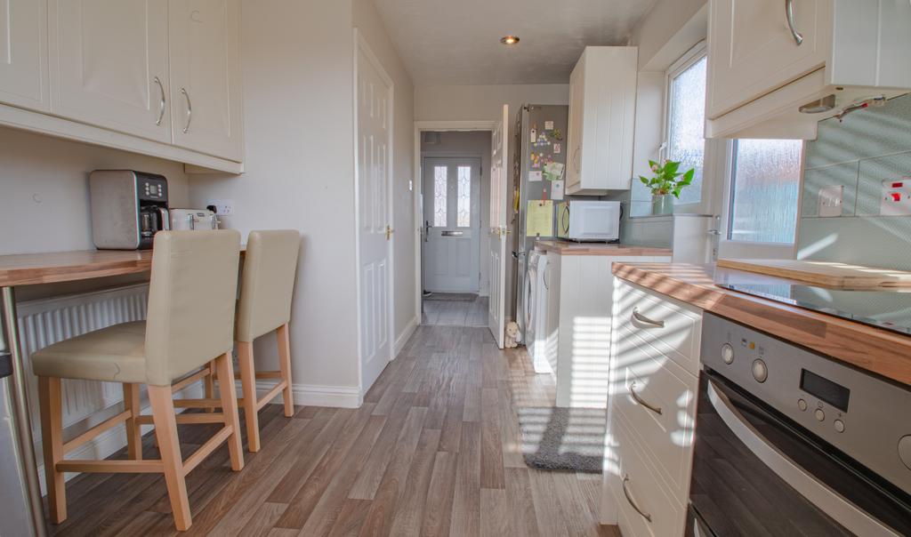 Eastrea, Peterborough PE7 3 bed detached house for sale £290,000