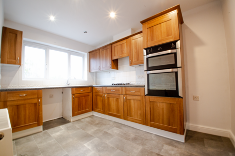 28 Brodsworth Road, Stanground, Peterborough, PE2 8XF