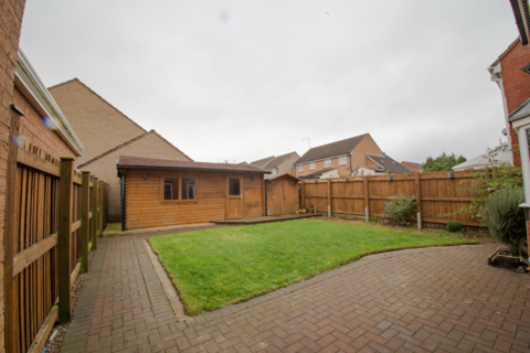 28 Brodsworth Road, Stanground, Peterborough, PE2 8XF