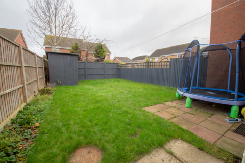 17 Beeston Drive, Stanground, Peterborough, PE2 8UH