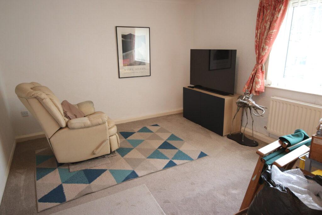 6 Bowes Court, South Gosforth NE3 1SL 2 bed property for sale £45,500