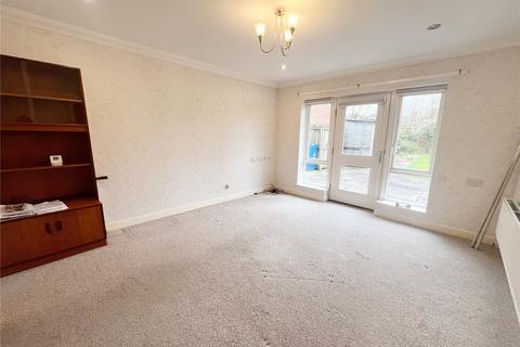 2 bedroom bungalow for sale - Spring Bank Close, Blackburn, Lancashire, BB2