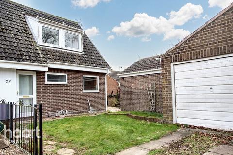 3 bedroom semi-detached house for sale, Harrisons Drive, Norwich