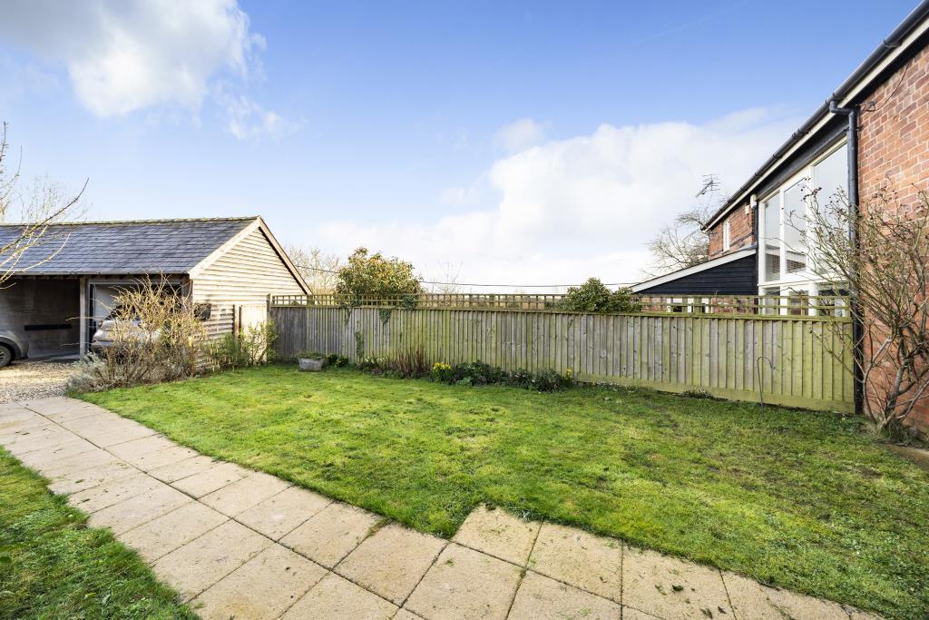 Luston, Herefordshire, HR6 3 bed barn conversion for sale £280,000