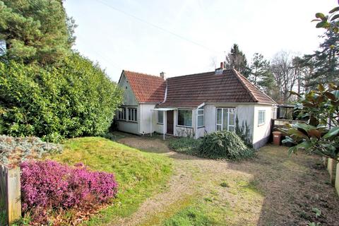 3 bedroom bungalow for sale, Mardley Hill, Oaklands, Welwyn, Hertfordshire, AL6