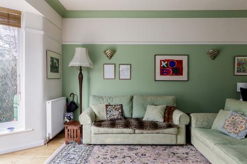 15 Vanbrugh Fields, London, SE3 7TZ