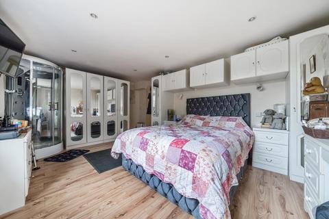 2 bedroom detached bungalow for sale, King Sutton,  Northamptonshire,  OX17