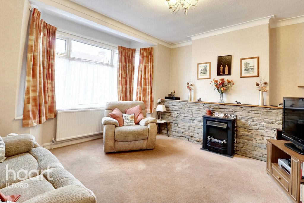 St Andrews Road, Ilford 4 bed end of terrace house for sale £725,000