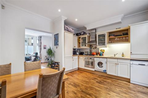 1 bedroom apartment for sale, Battersea High Street, London, SW11