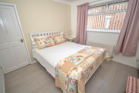3 bedroom semi-detached house for sale, Birchington Avenue, South Shields
