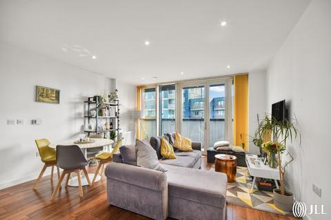 2 bedroom apartment for sale, Southmere House, Highland Street, London, E15