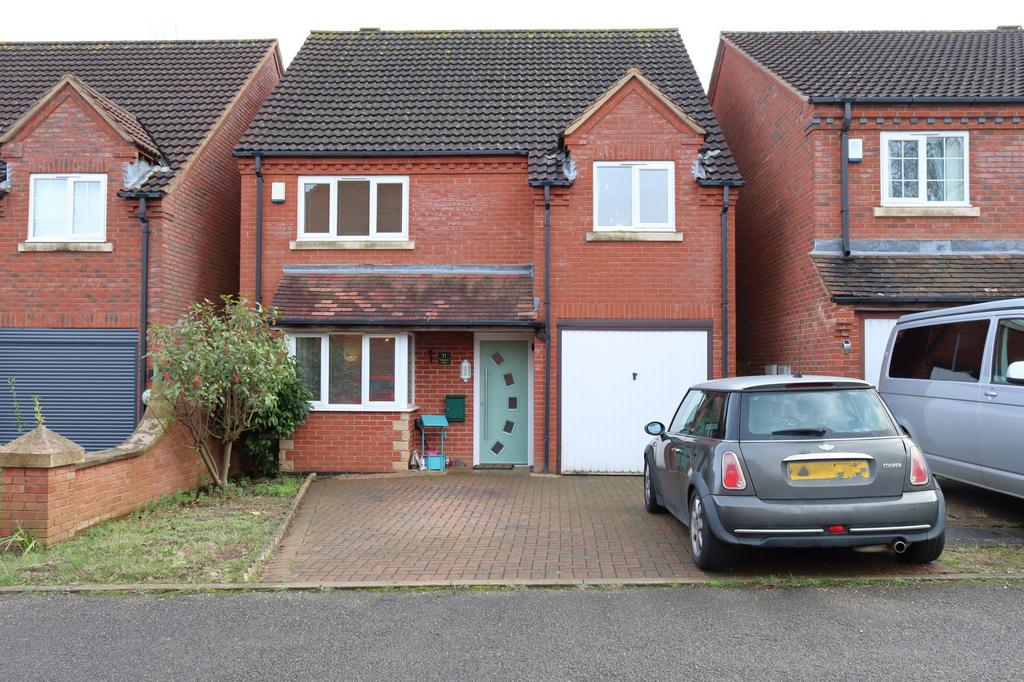 sters Close, Shepshed, LE12 4 bed detached house for sale £375,000