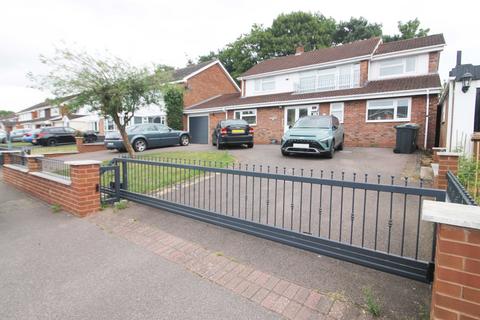 4 bedroom detached house for sale, Raven Road, Walsall WS5