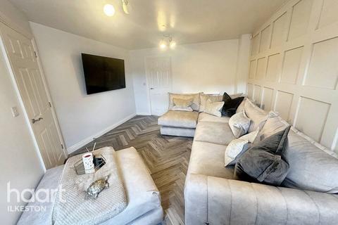 22 Varley Close, Heanor, DE75 7TF