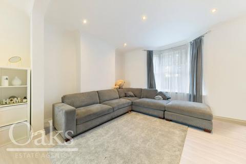 94 Oakley Road, London, SE25 4XQ
