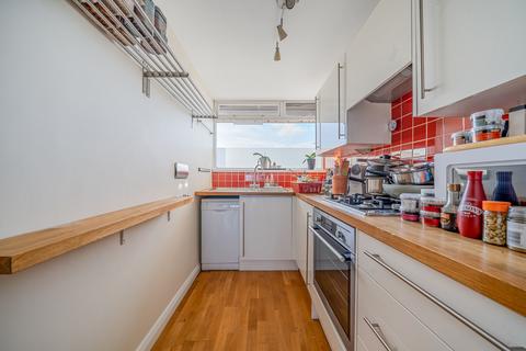 2 bedroom penthouse to rent, Mill Lane, West Hampstead, London, NW6