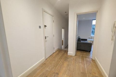 3 bedroom apartment to rent - Fordwych Road London NW2