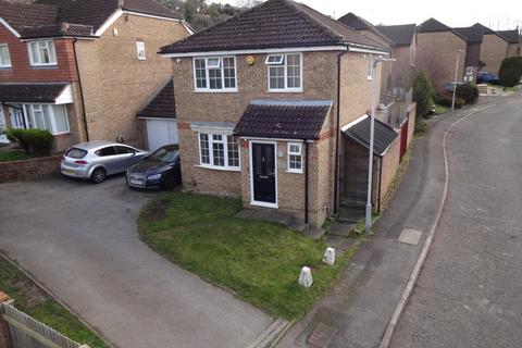 Harveys Hill, Luton, Bedfordshire, LU2