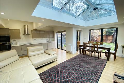 12 Charsley Road, London, SE6 3BE