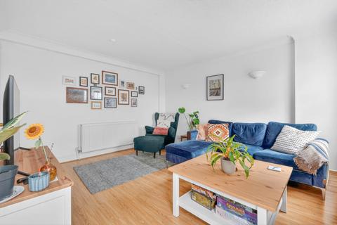 2 bedroom apartment to rent, Angel, Islington, EC1V