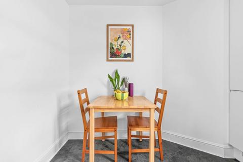 2 bedroom apartment to rent, Angel, Islington, EC1V
