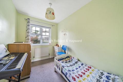 13 Farrier Close, Bromley, BR1 2SW