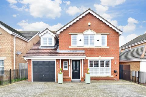 41 Bancroft Chase, Hornchurch, RM12 4DP