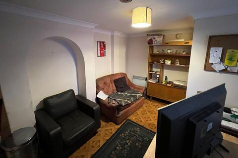 1 bedroom flat for sale - 8C Hibbert Street, Luton, Bedfordshire, LU1 3UU