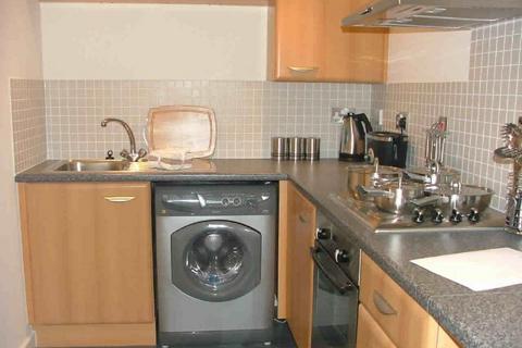 1 bedroom apartment to rent, Avoca Court, Irish Quarter