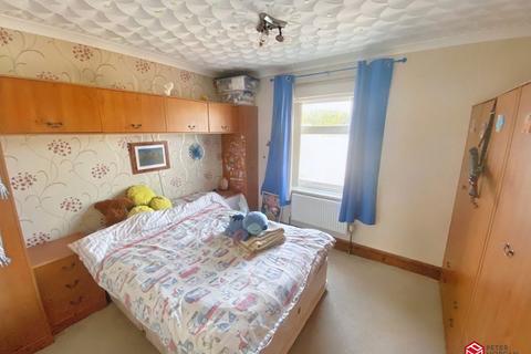 3 bedroom semi-detached house for sale, Talbot Road, Neath, Neath Port Talbot. SA11 1UT