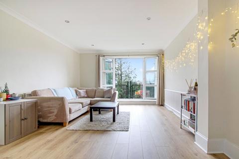 3 bedroom apartment for sale - Westbere Road, West Hampstead