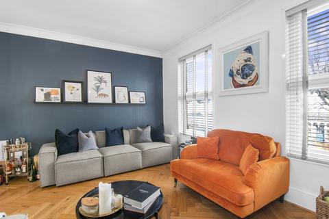 2 bedroom maisonette for sale, Buxton Road, London, E4