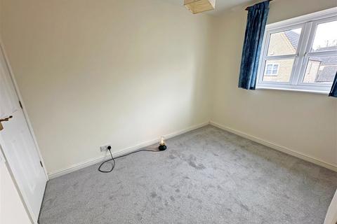 31 Calcutt Way, Shirley, Solihull, B90 1RS