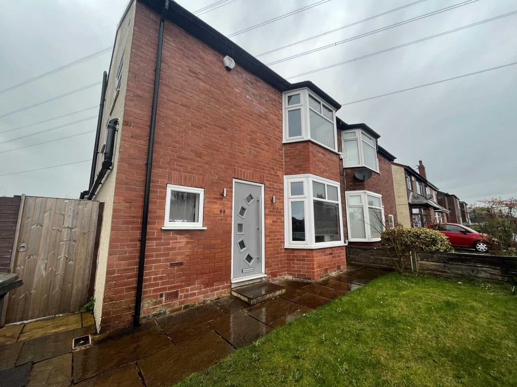 Highfield Road, Prestwich 3 bed semidetached house £1,375 pcm (£317 pw)